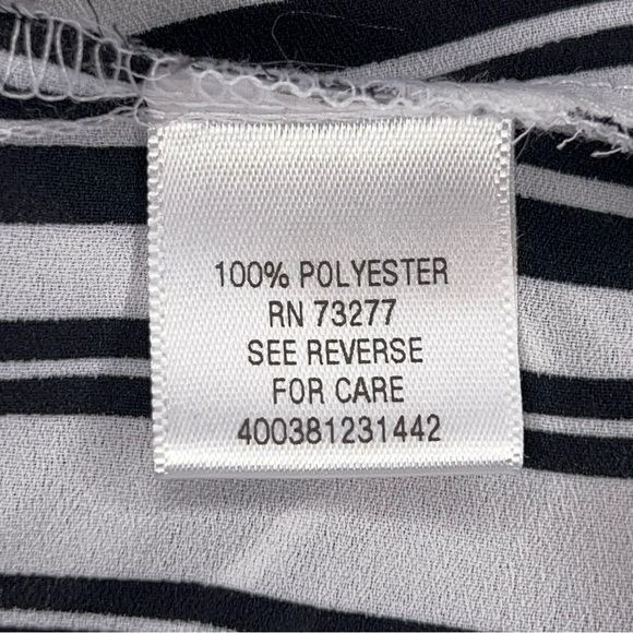 XL Juniors Candies Black White Striped Blouse Vneck Toggle Zip Neckline Cutout - Picture 15 of 16
